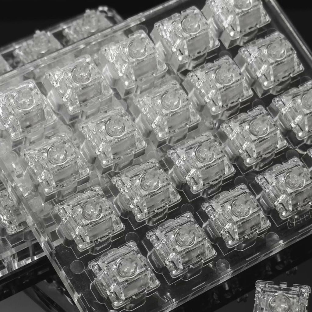 UR Ice Magnetic Extreme Switch - Keyboard Gaming Transparent 评论和价格
