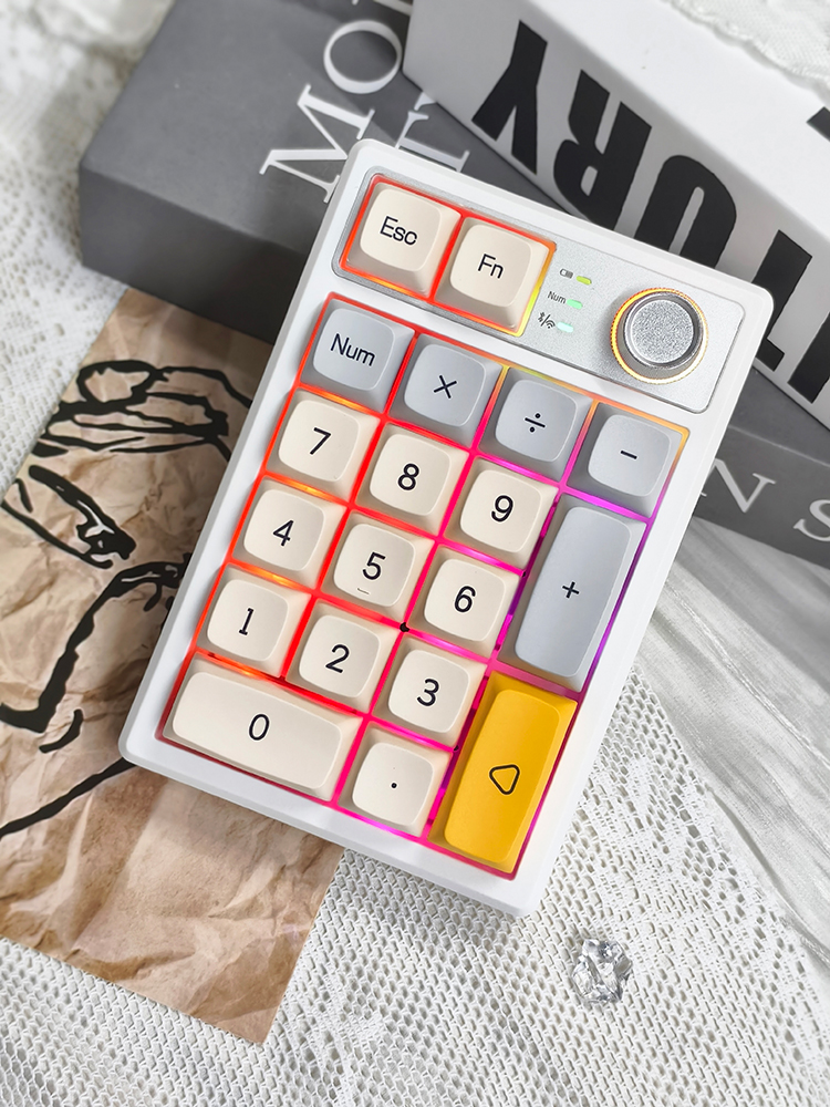 Tri modes Bluetooth KEYCOOL pr - Gaming Keyboard No Number Pad 评论和价格